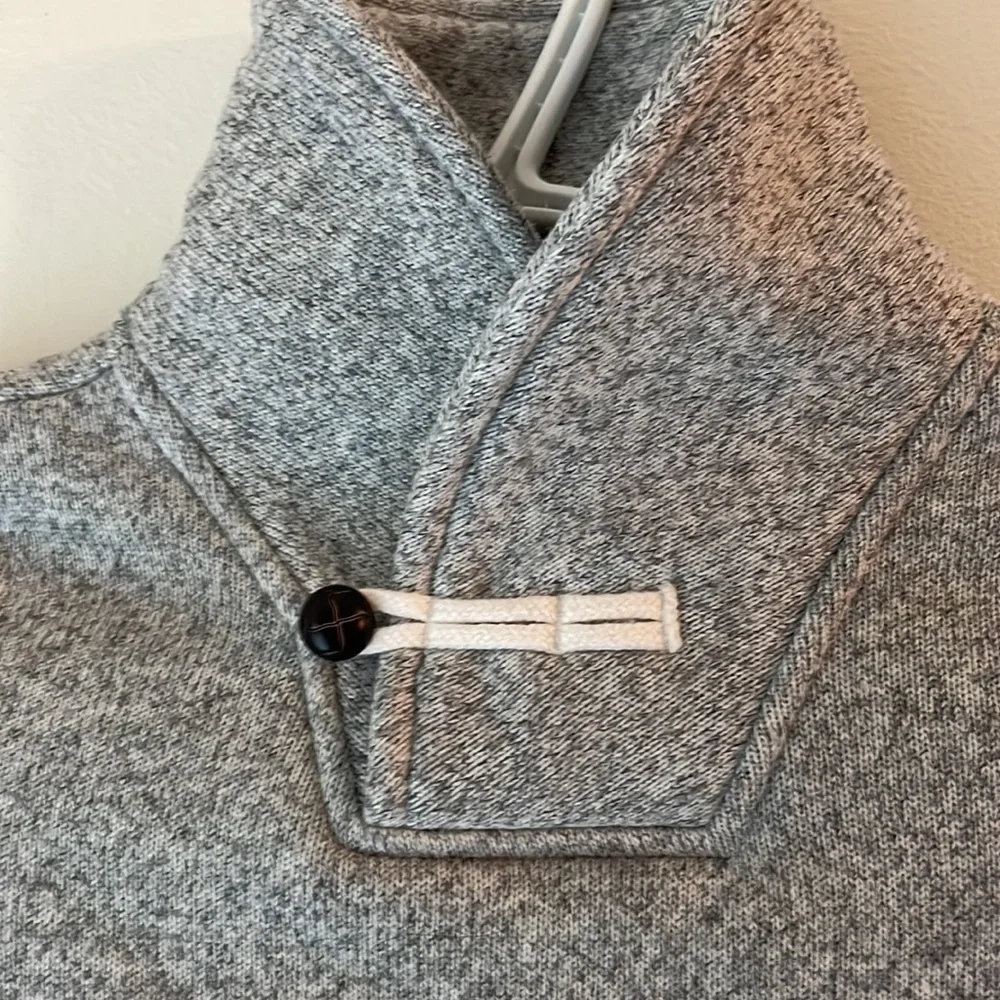 OSHKOSH B’Gosh Fleece Pullover Size 5